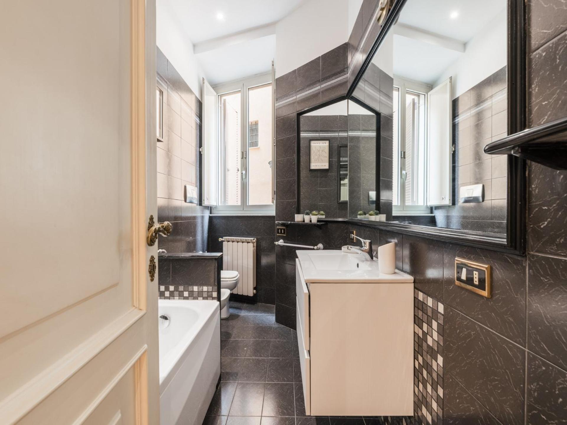 Appartement The Rent - Splendid Three-bedroom Near The Trevi Fountain Rome