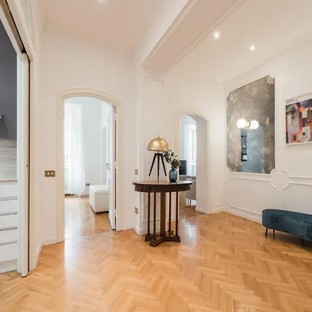 The Best Rent - Splendid Three-Bedroom Apartment Near The Trevi Fountain Rom Exterior foto