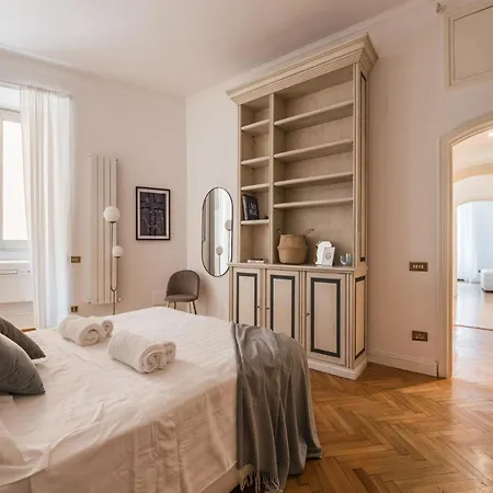 The Best Rent - Splendid Three-Bedroom Apartment Near The Trevi Fountain Rom Exterior foto