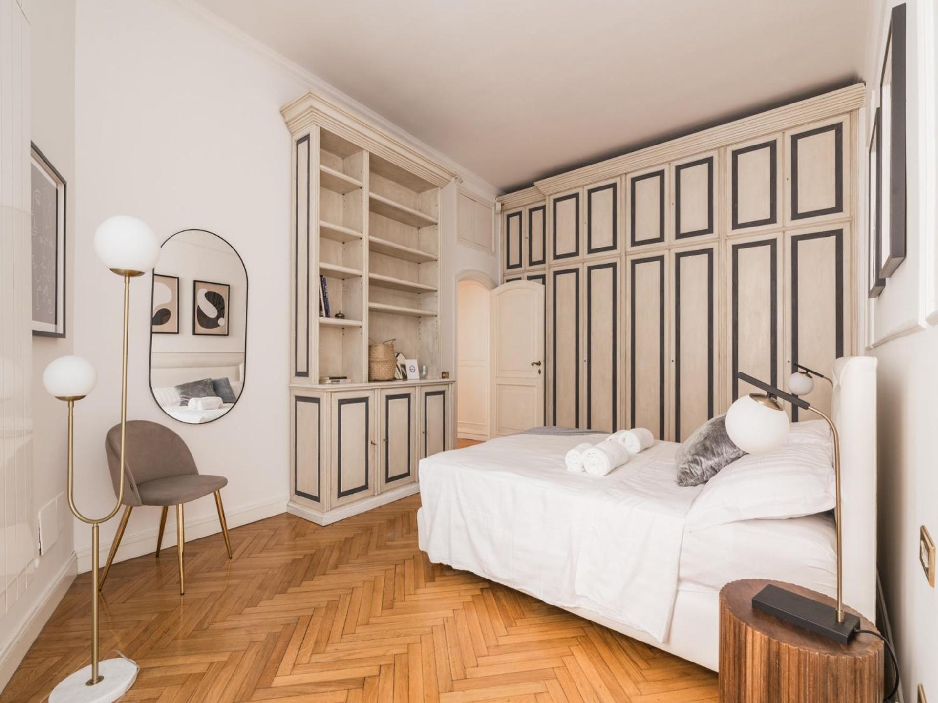 The Rent - Splendid Three-bedroom Near The Trevi Fountain Apartamento